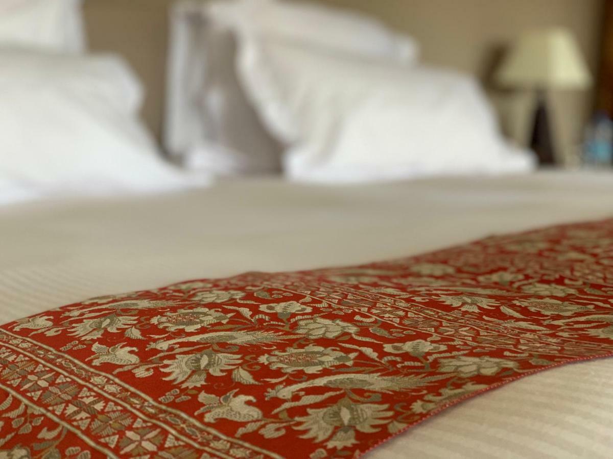 La Bastide Des Enqueses Hotel Lorgues Room photo